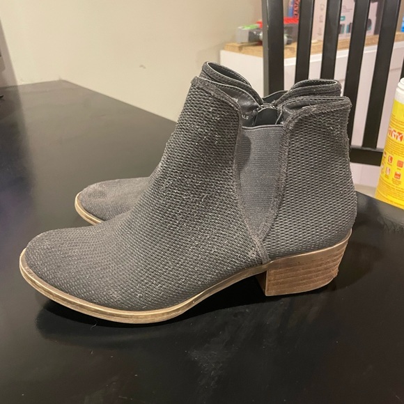 Booties - Picture 2 of 4